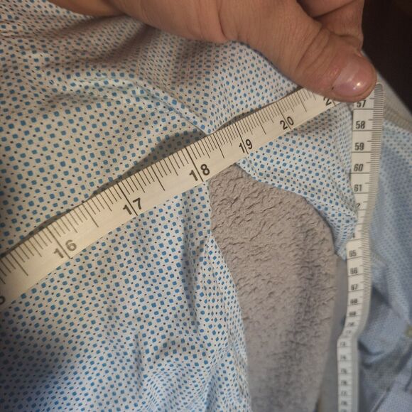 Express Men's Blue/Green Sm Square Pattern Button Down Dress Shirt Size M - Picture 9 of 10